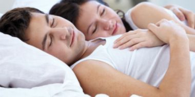 4 gợi ý từ Everon Quận 2 giúp bạn chọn chăn ga phù hợp với phòng cưới