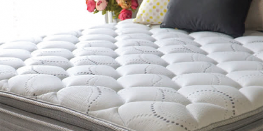 Điều gì khiến Nệm Davenport Pillow Top tại Everon Thủ Đức được ưa chuộng đến vậy?